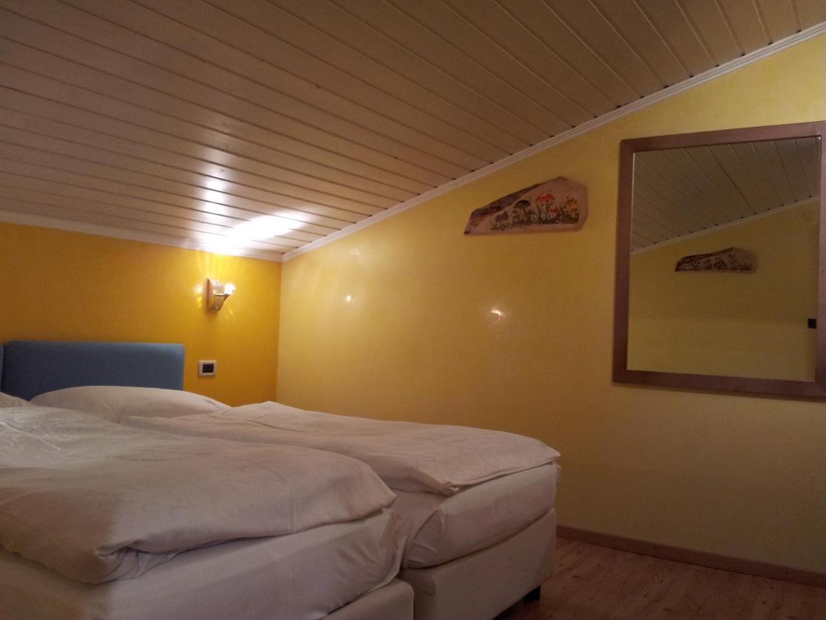 Chalet Helen Arabba Room photo