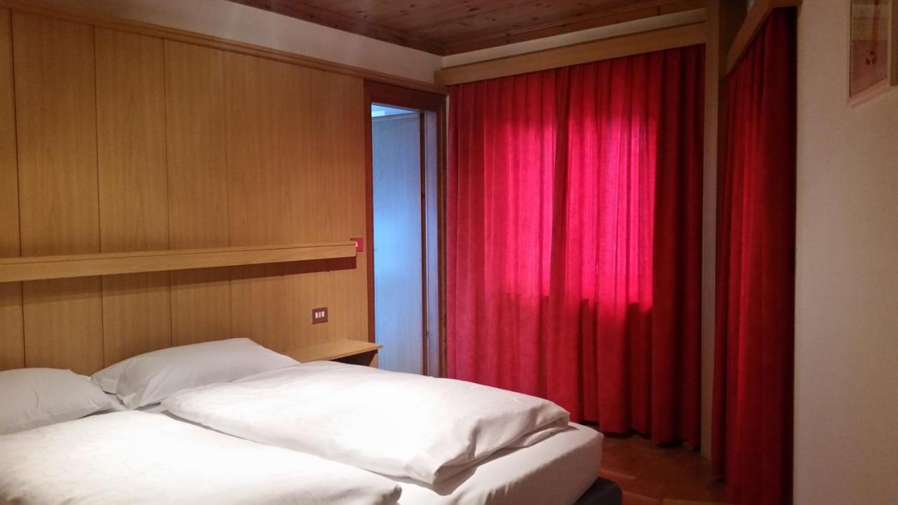 Chalet Helen Arabba Room photo